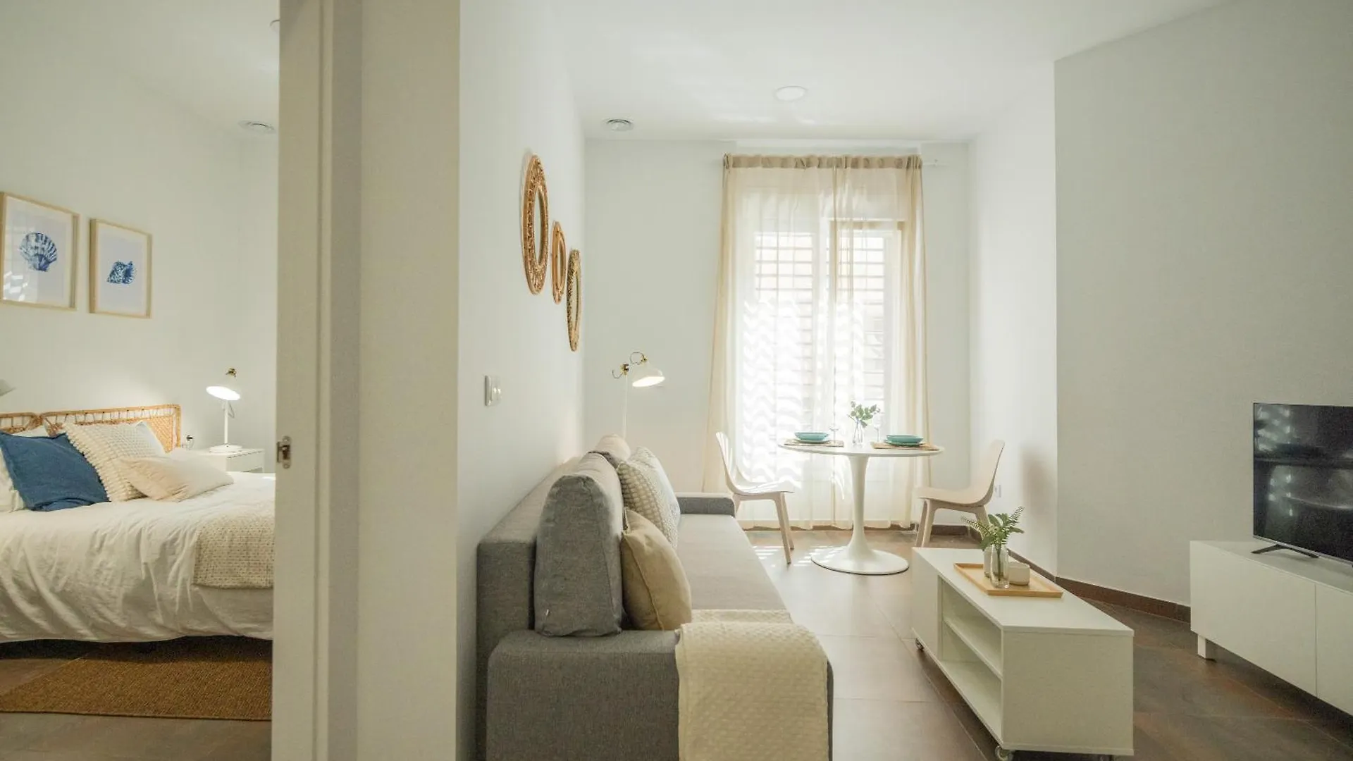 Estudios Y Apartamentos El Antiguo Balneario Ha Cadiz Apartment