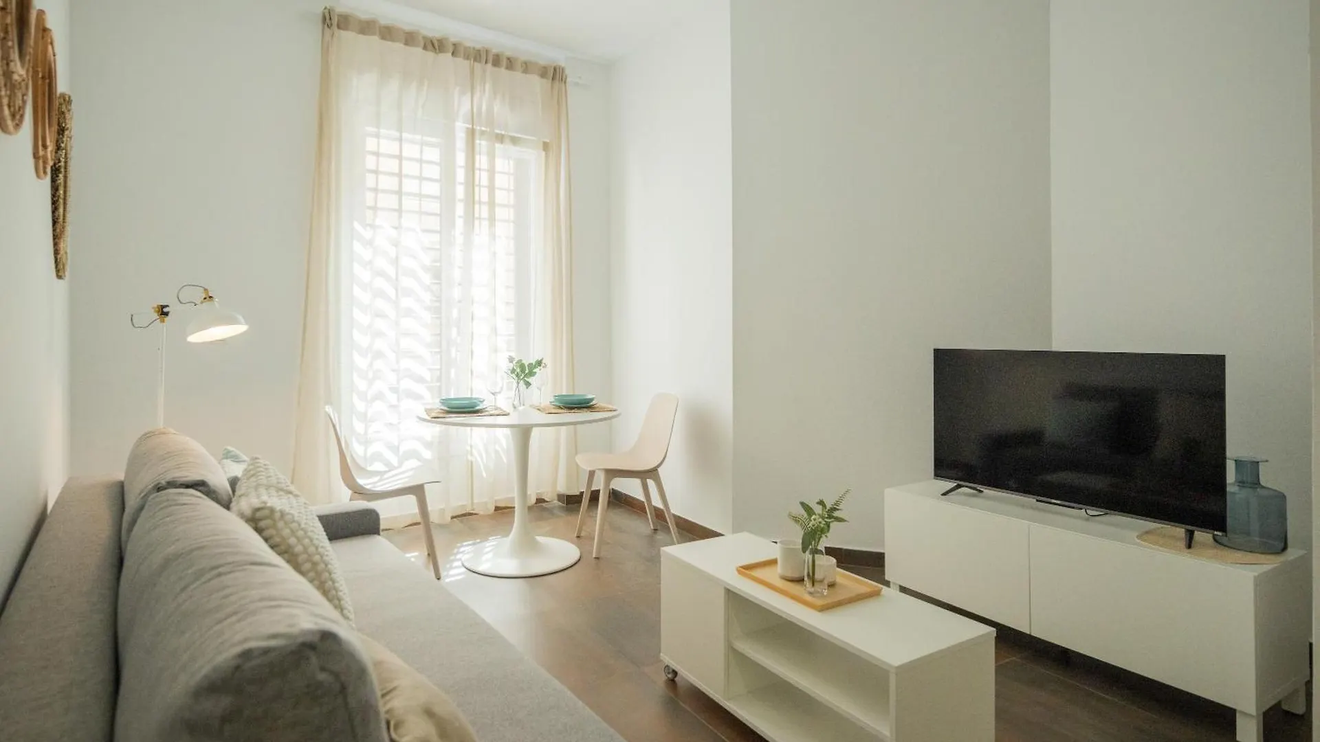 Apartment Estudios Y Apartamentos El Antiguo Balneario Ha Cadiz